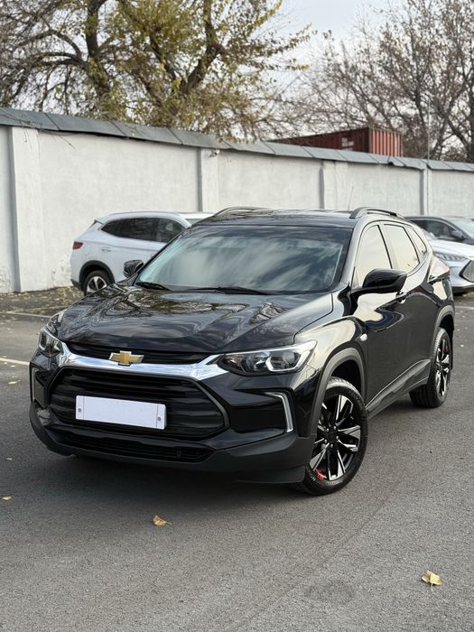 Shevrolet Tracker 2 LS 2023 ideal