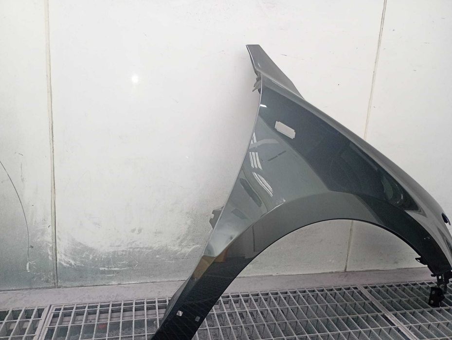 Aripa Fata Dreapta Hyundai Santa-Fe 2005-2009 (2J (Gri Inchis))