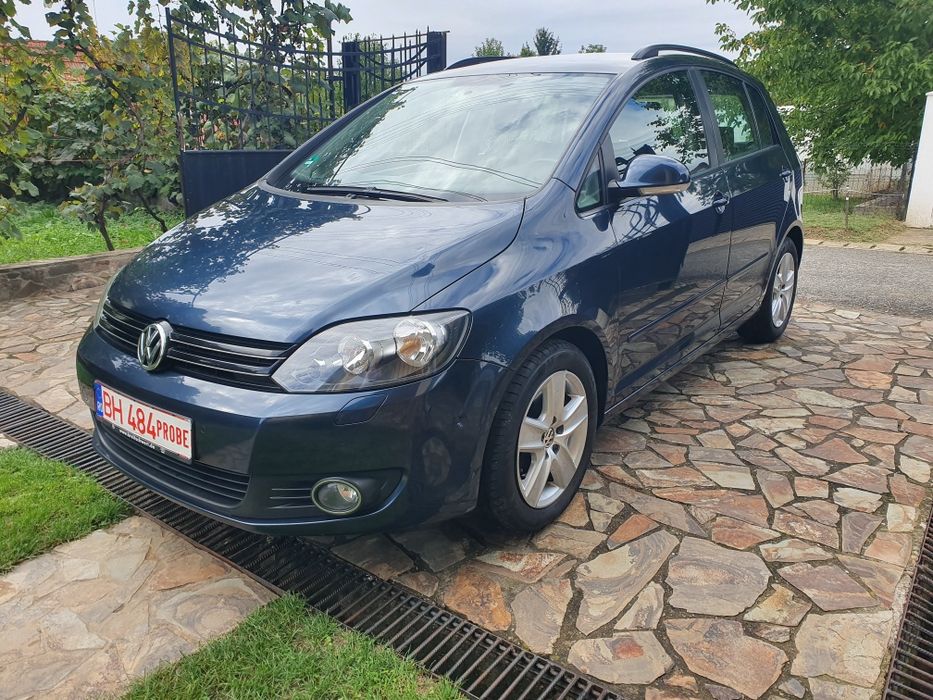 Golf plus 2.0 euro 5 park pilot incalzire in scaune senzori parcare pi