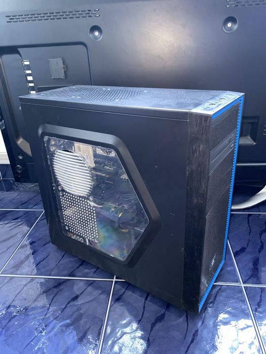 Vând unitate PC Intel I5-7500