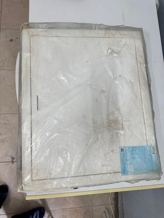 Окошко железное для счётчика, новый