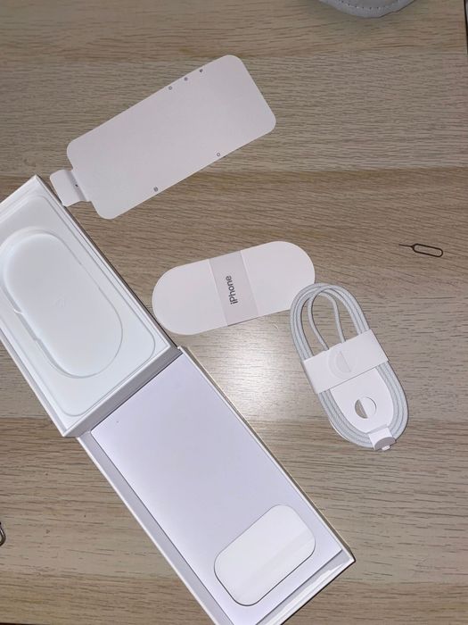 Iphone 17 pro max 1T!  Fake