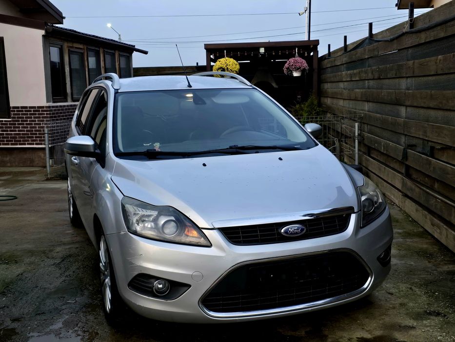 Ford Focus Titanium 2010 Benzina + Gpl