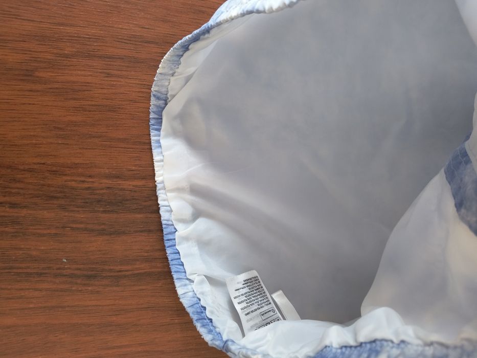 Geaca antivant H&M băieței mărime 98/104