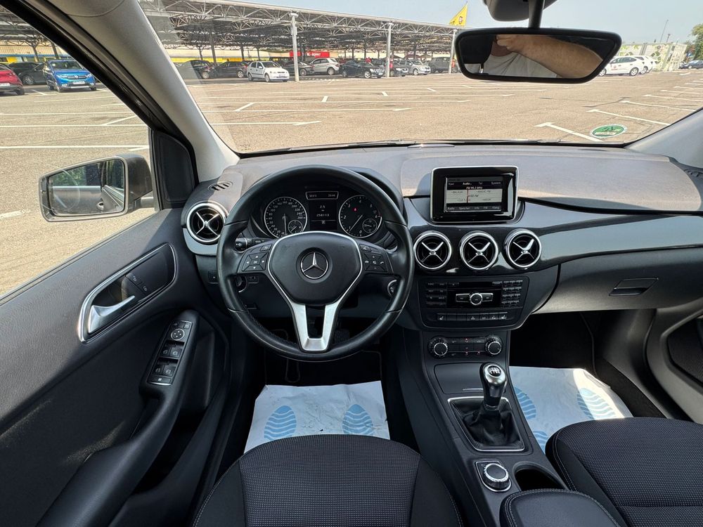 Mercedes-Benz~B class~2014~1.5 cdi~110 cp~Navigatie~Rata