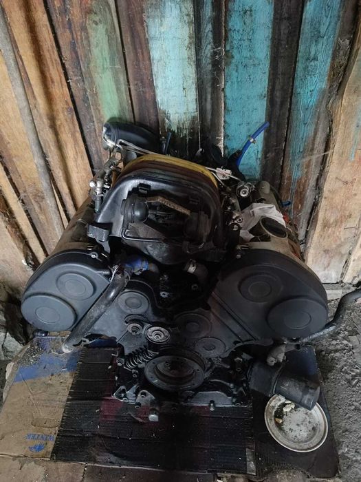 Двигатель AUDI A6 C5  3.0 ASN Целиком