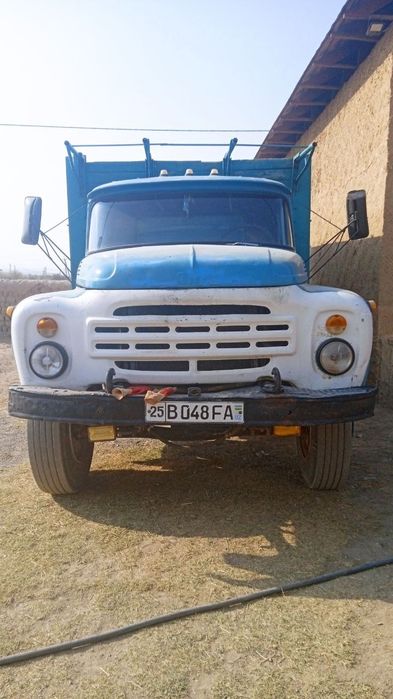 Зил длинномер сотилади