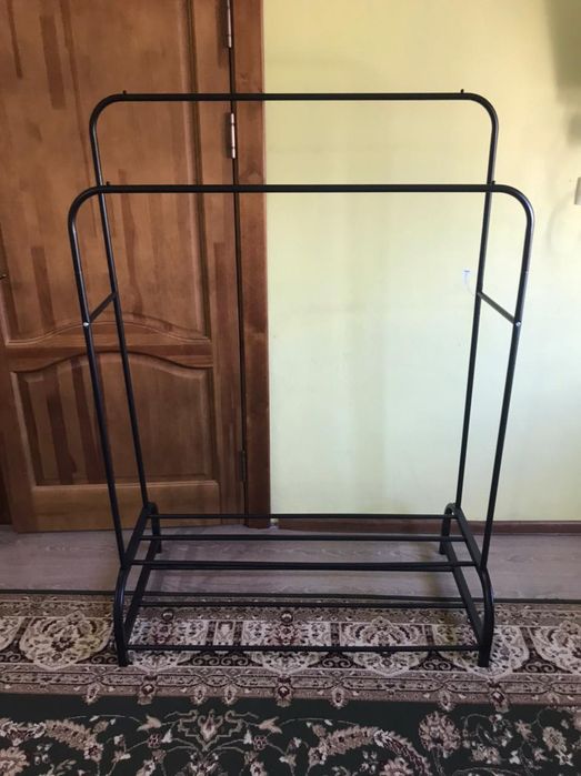 Вешалка напольная