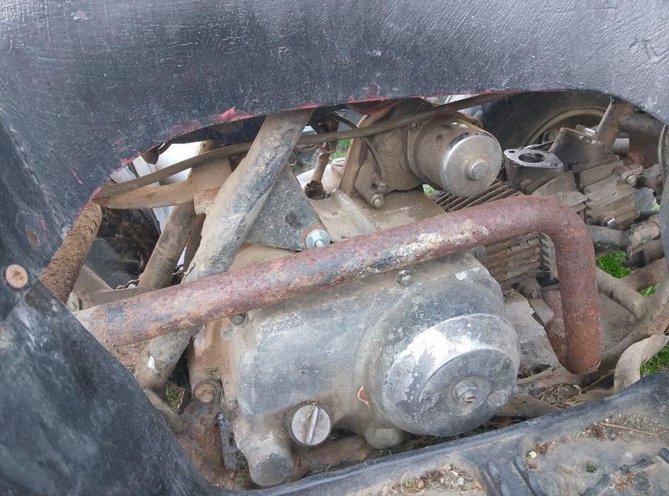 Vând Atv 125cc preț 1000 fix