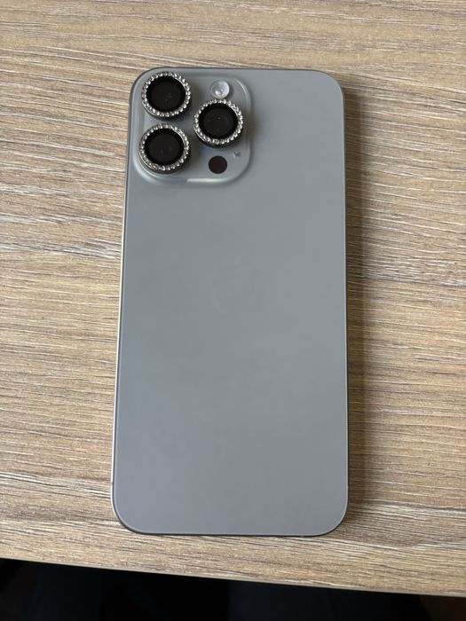 15 про мах срочно