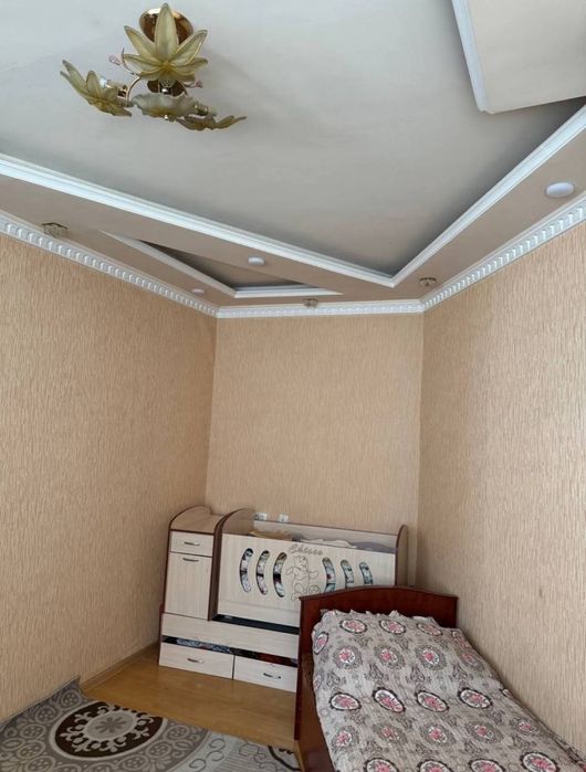 Срочно! Квартира на Себзар -Корзинка 3*4/3/9 общ пл 90м с обстановкой