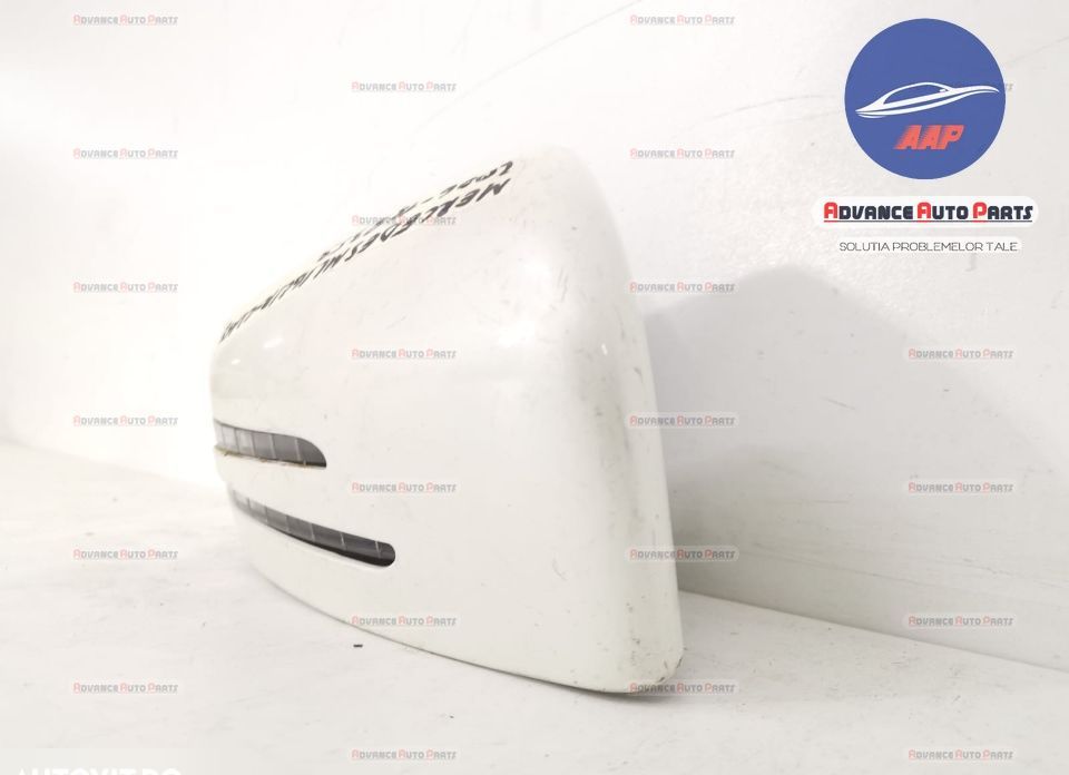 Капак на огледало ляв код A1668200121 - оригинален в добро състояние М