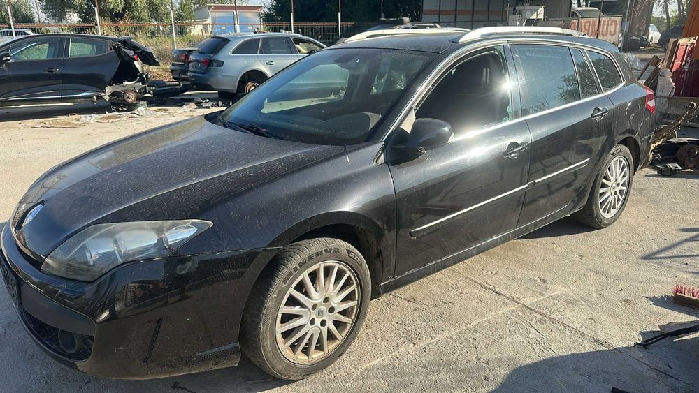 Dezmembrez Renault Laguna 3 2010 break 2.0
