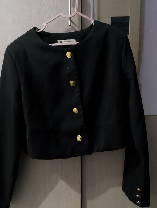 Женский пиджак 3500