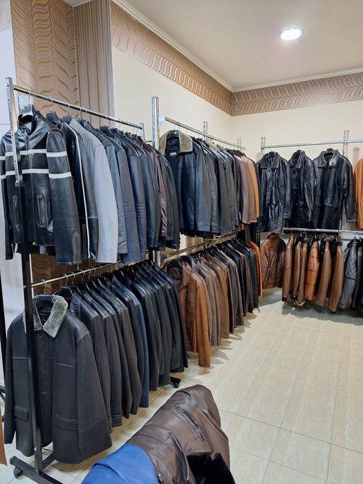 Дамски кожени якета