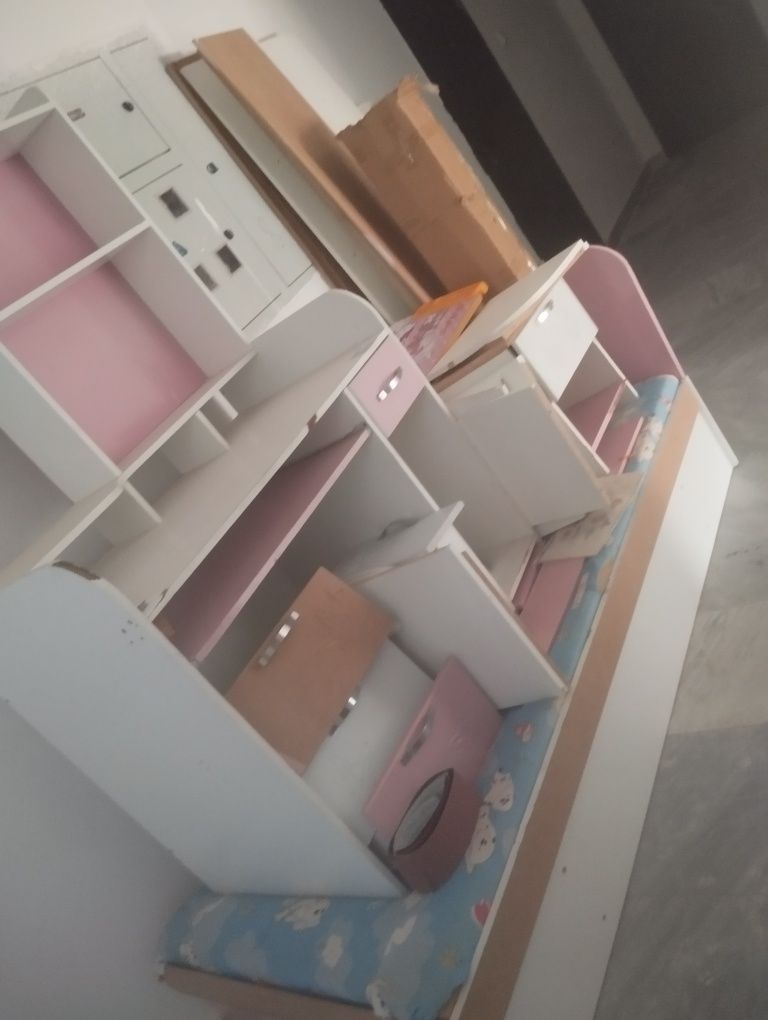 Detski mebel komplekt