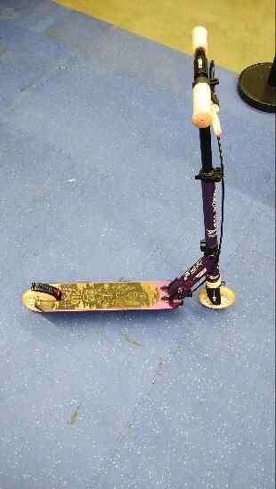 Trotinetă cu Suspensii şi - produs resigilat - (SecondHand) Decathlon