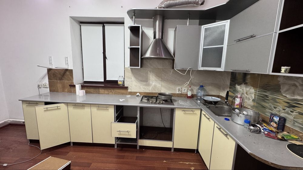 Кухня сатылады бағасы 65 000 т.