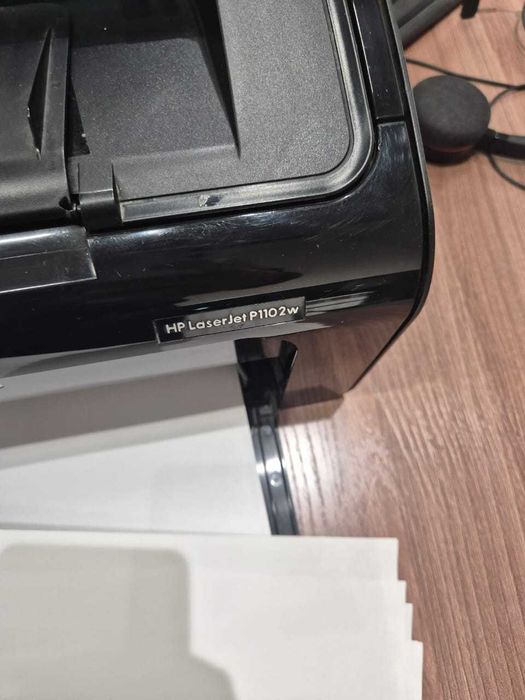 Принтер HP LaserJet Pro P1102w — лазерный, Wi-Fi