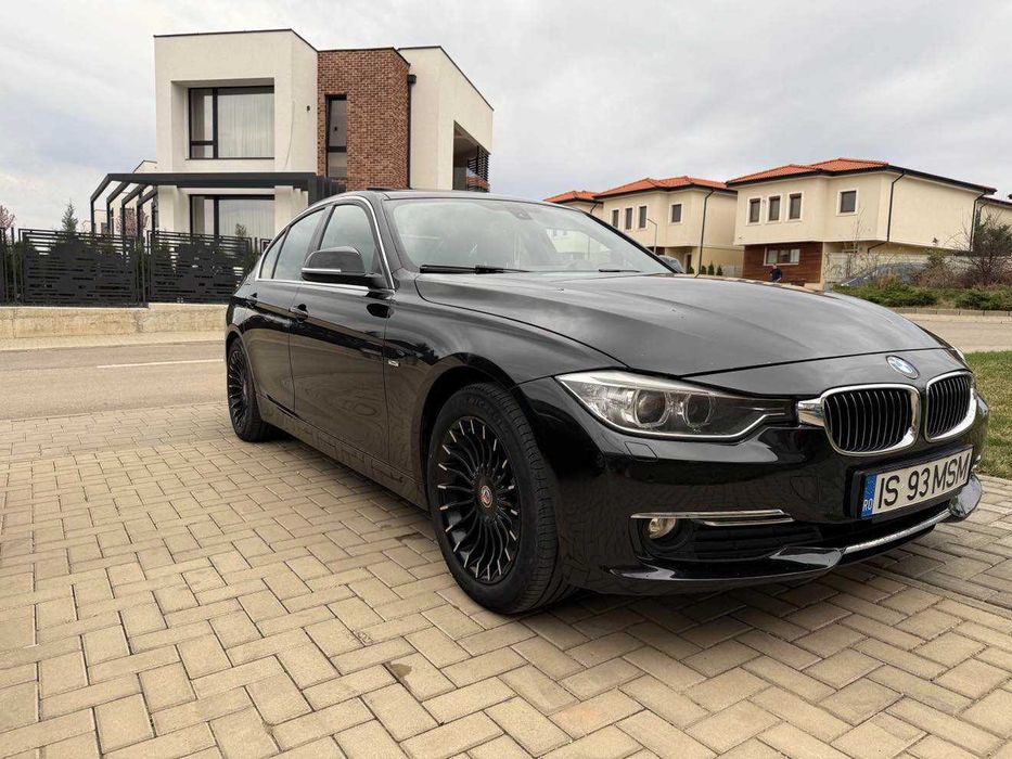 BMW F30 - AUTOM, HARMAN ,TRAPA, PIELE -Plafon NEGRU 184 CP-Luxury Line