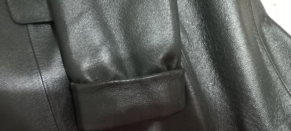 Кожаный жакет женский