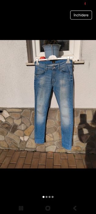 Blugi  Lee L 32 in stare bună