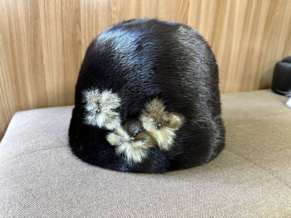 Продам шапку меховую