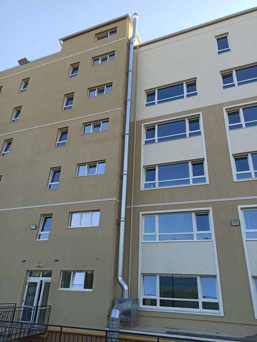 Montaj tubulatura pentru ventilatie si hote profesionale din inox