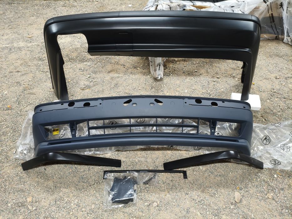 Бампер передний БМВ Е34 М5 BMW E34 M5