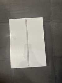 Vand Apple iPad 9th generation, culoare Space Gray, 64GB, Wi-Fi
