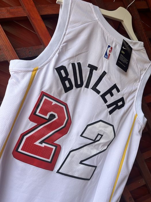 Maiou baschet - Miami Heat - Buttler 22