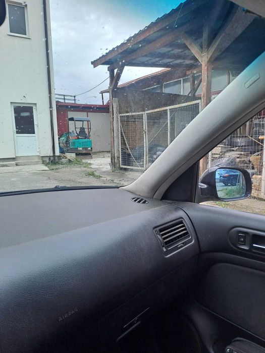 Imobil industrial compus din teren si hala