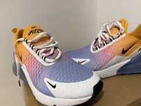 Adidasi dama Nike Air Max 270 Gradient