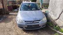 Opel Corsa C на части