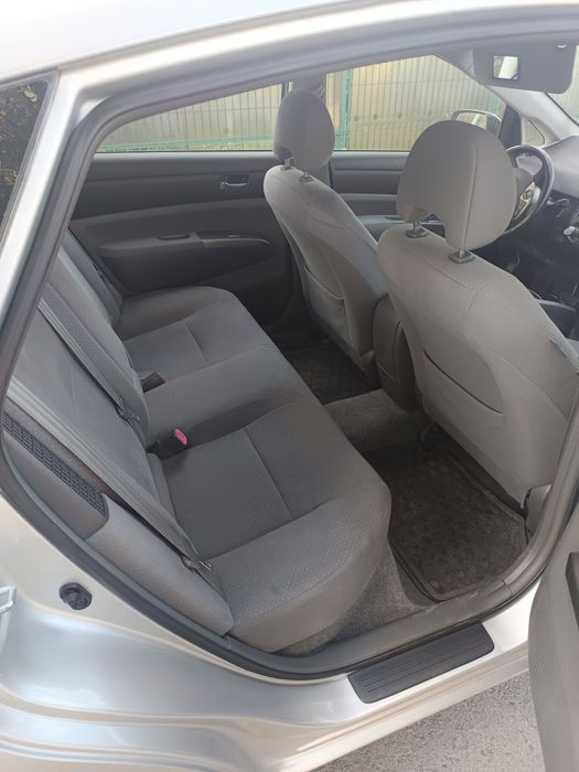 Vand toyota prius G2
