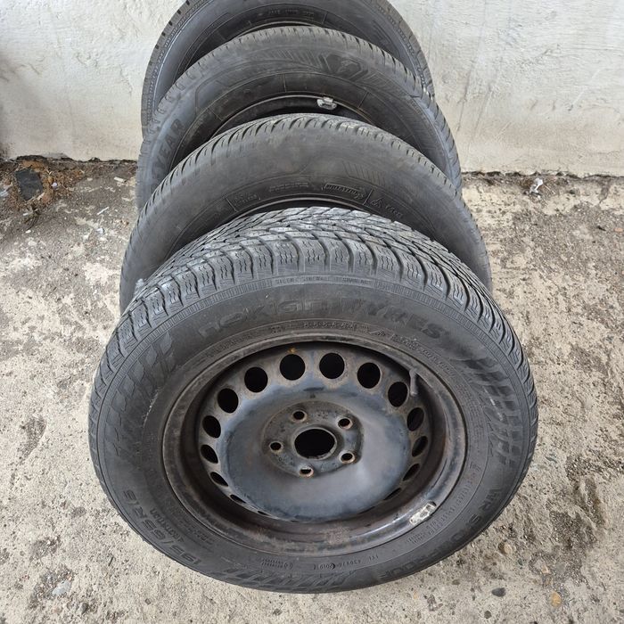 Anvelope 195/65/15 + jante golf 5 5x112xR15