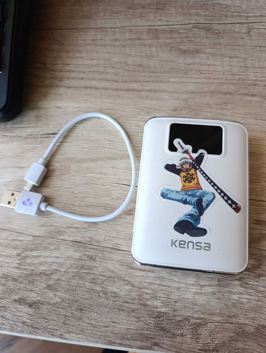 Продаю 2 Powerbank kanda и buro + провода б/у в хорошем состоянии