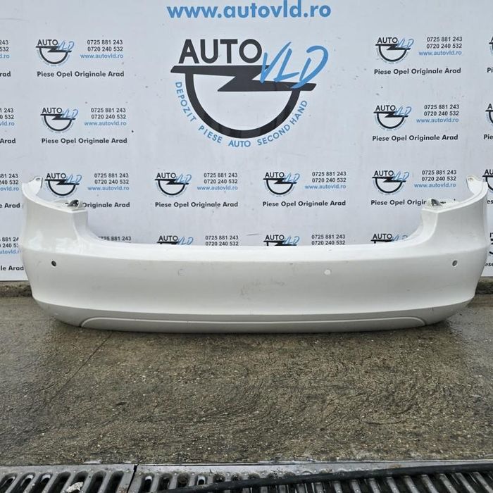 Bara spate cu gauri pentr senzori Skoda Fabia 2