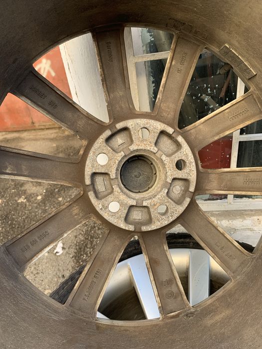 Jante aliaj R18 5x112 cu anvelope all seazon 225/40R18