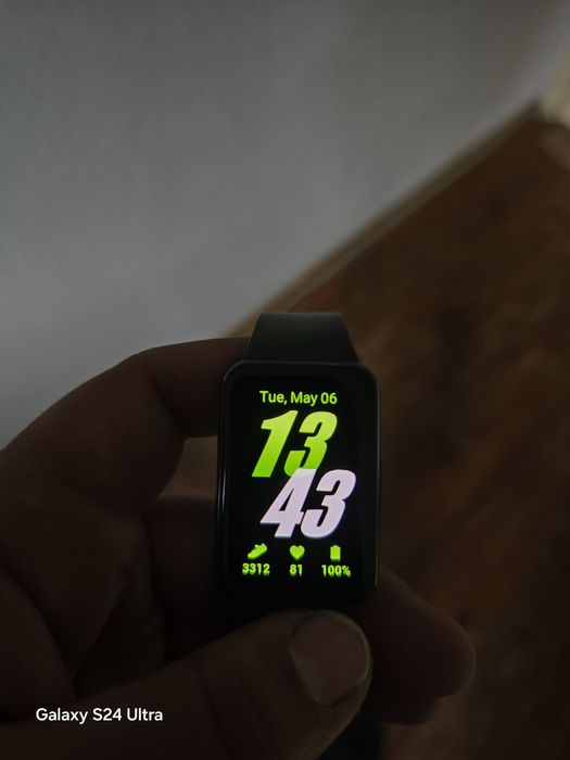 Samsung Galaxy Fit 3