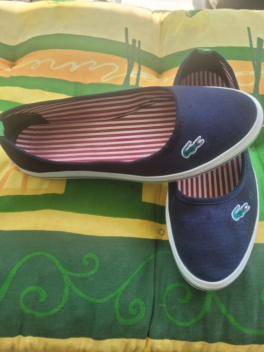 Дамски обувки от плат Lacoste
