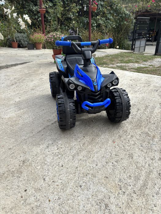 Vand ATV pentru copii