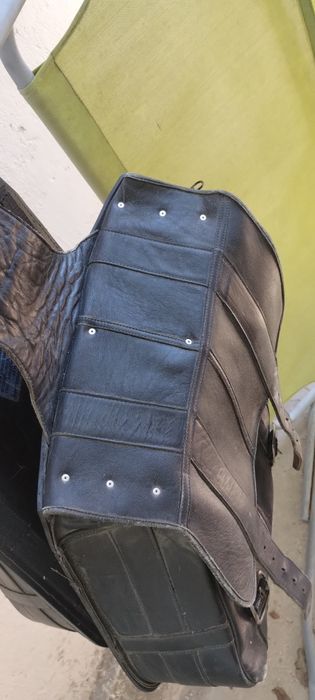 Дисаги за мотор, естествена кожа.