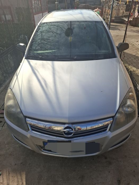 Se vinde Opel astra H break an fabricație 2009  se ofera fiscal
