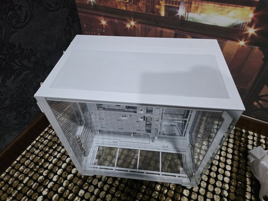 Lian li o11 vision compact white