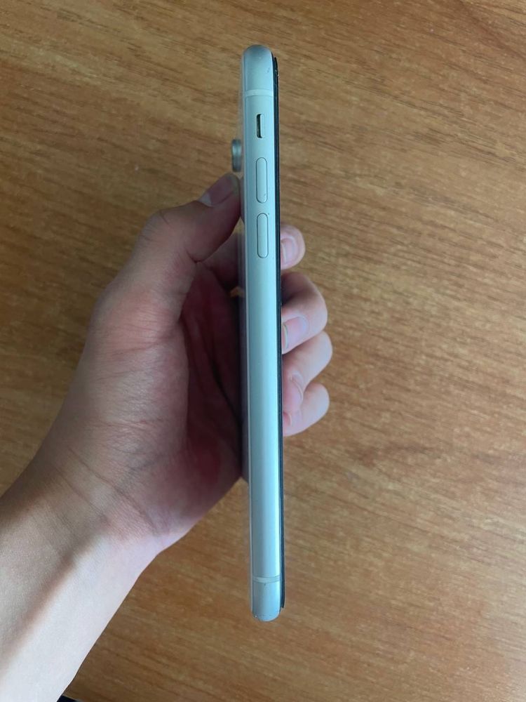 iPhone XR | xichqati alishmagan