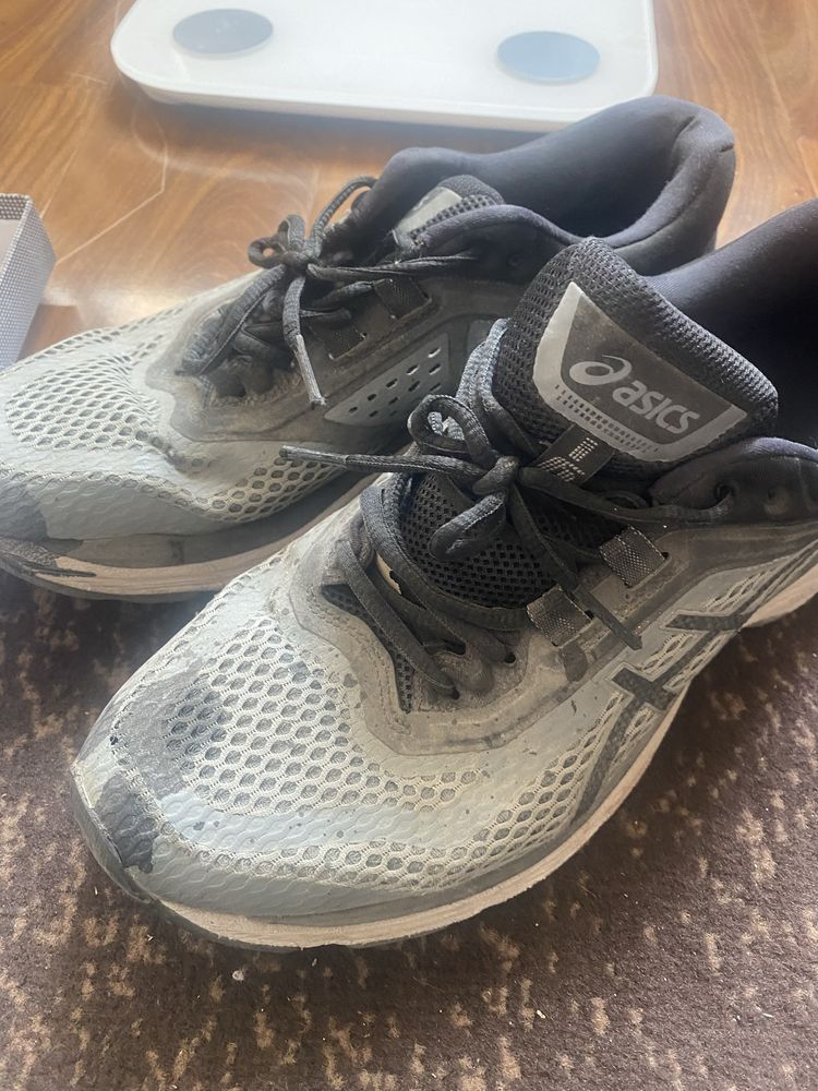 Кроссовки Gel Asics Асикс 42,5рр гелевые, оригинал Krossovkalar