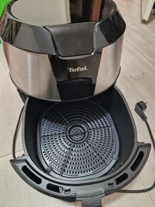 Tefal Easy Fry XXL EY701D15 – 5.6 л, 1850 W, като нов