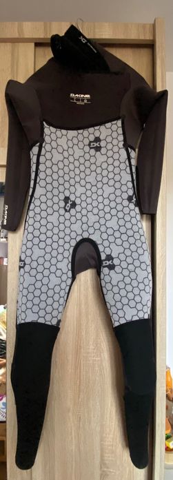 Неопрен за Кайт/Уинд/Уинг/Сърф Dakine Mission CZ 5/4/3 Size L Нов