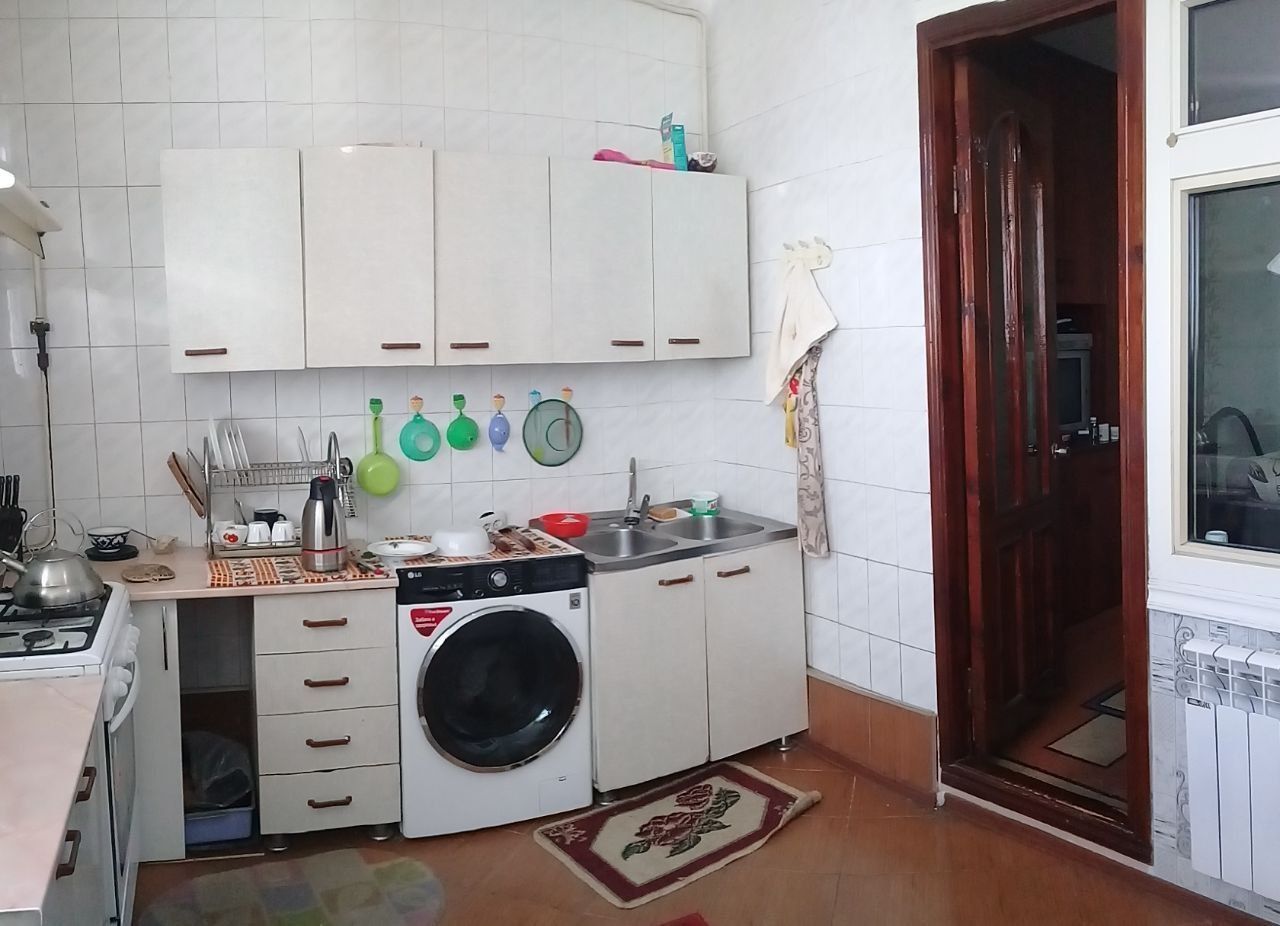 Квартира сотилади
